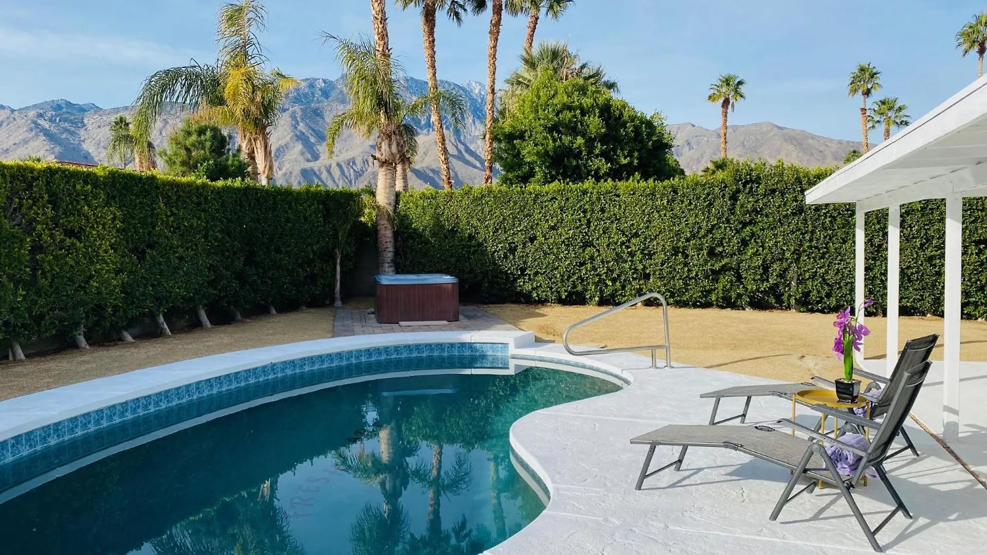 Tranquil Palm Springs Villa, Saltwater Pool, Magical View, Minutes To Downtown, Sleeps 8 0*,  United States